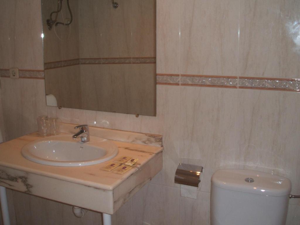 Hostal Centro Toledo Bilik gambar