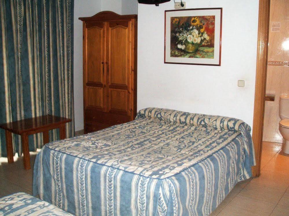 Hostal Centro Toledo Luaran gambar